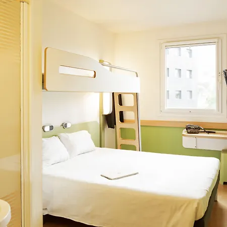 Ibis Budget Guest house 3*