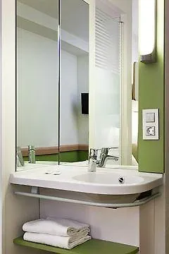 Ibis Budget 3* اوفيدو
