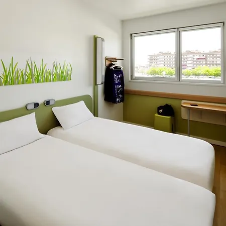 Guest house Ibis Budget 3*