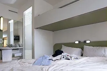 Ibis Budget