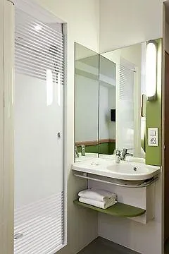 Ibis Budget Guest house